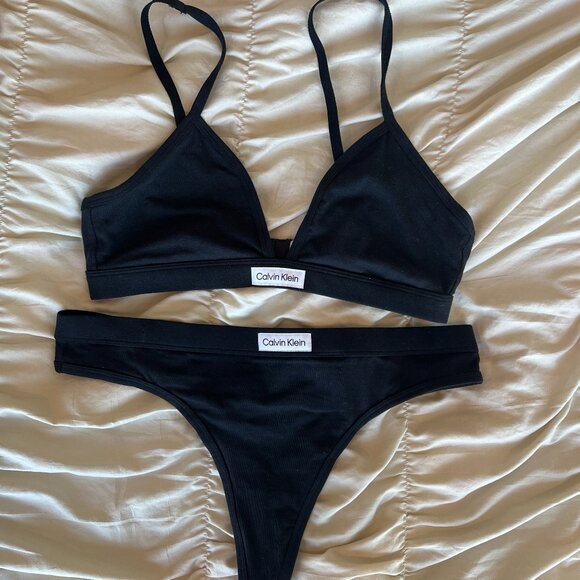 Calvin Klein Comfort Stretch Set (Triangle bra + Thong + Brief) - Picture 2 of 5